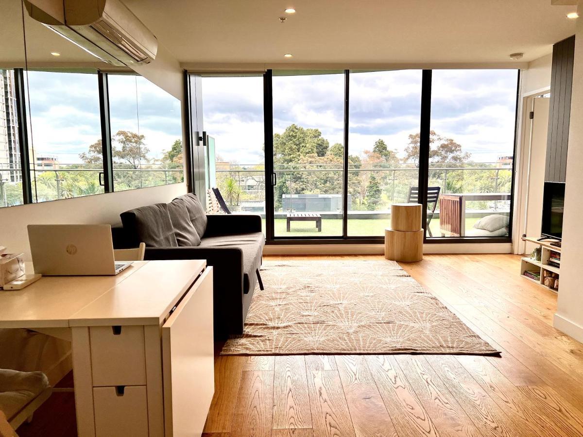 Readyset Apartments At Emerald Melbourne Exteriör bild