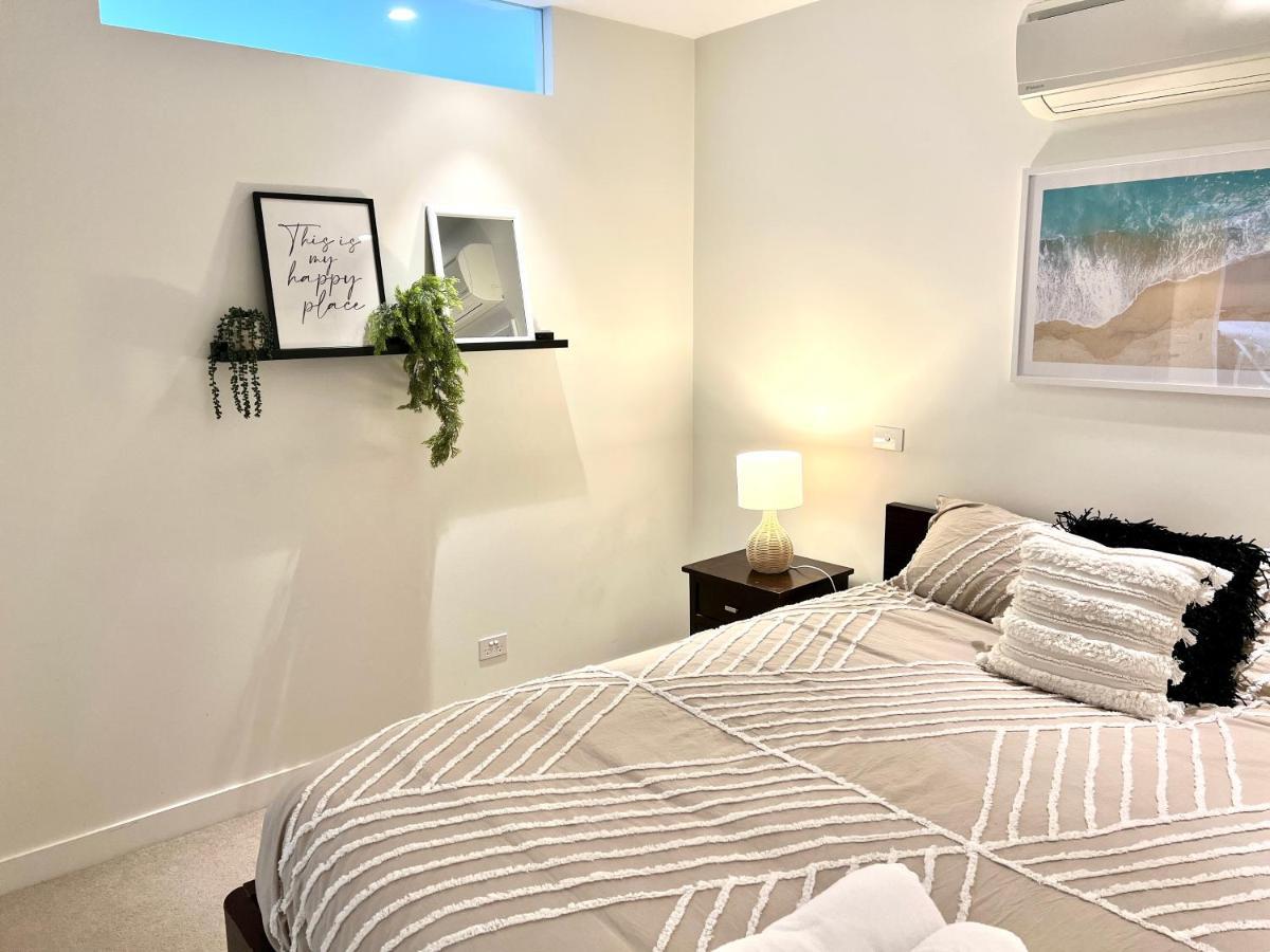 Readyset Apartments At Emerald Melbourne Exteriör bild